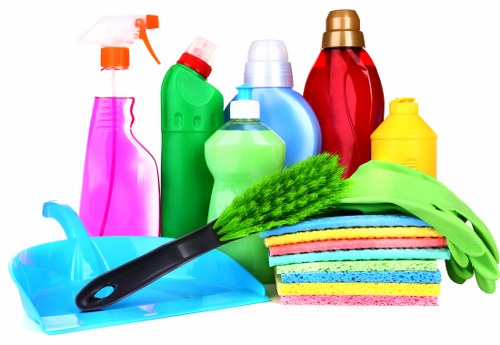 Professional house cleaning service for SE27 homes with attention to local property types